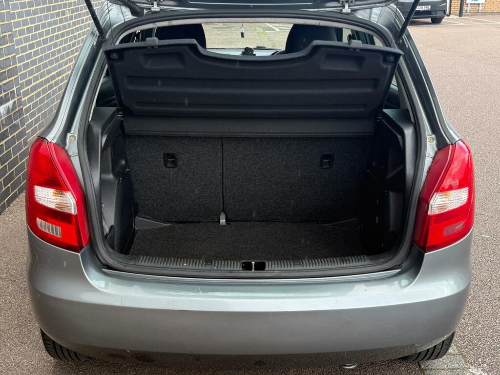 Skoda Fabia 1.2 Tsi Yellow #28