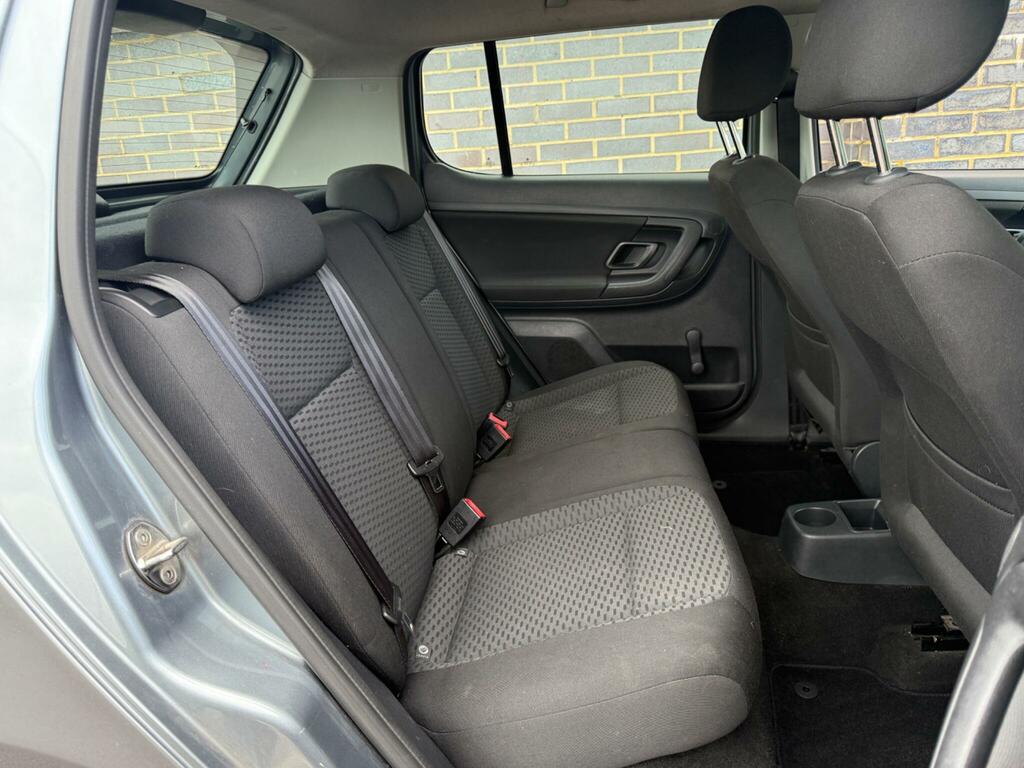 Skoda Fabia 1.2 Tsi Yellow #19