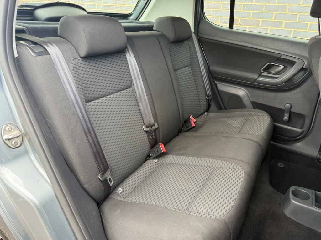 Skoda Fabia 1.2 Tsi Yellow #18