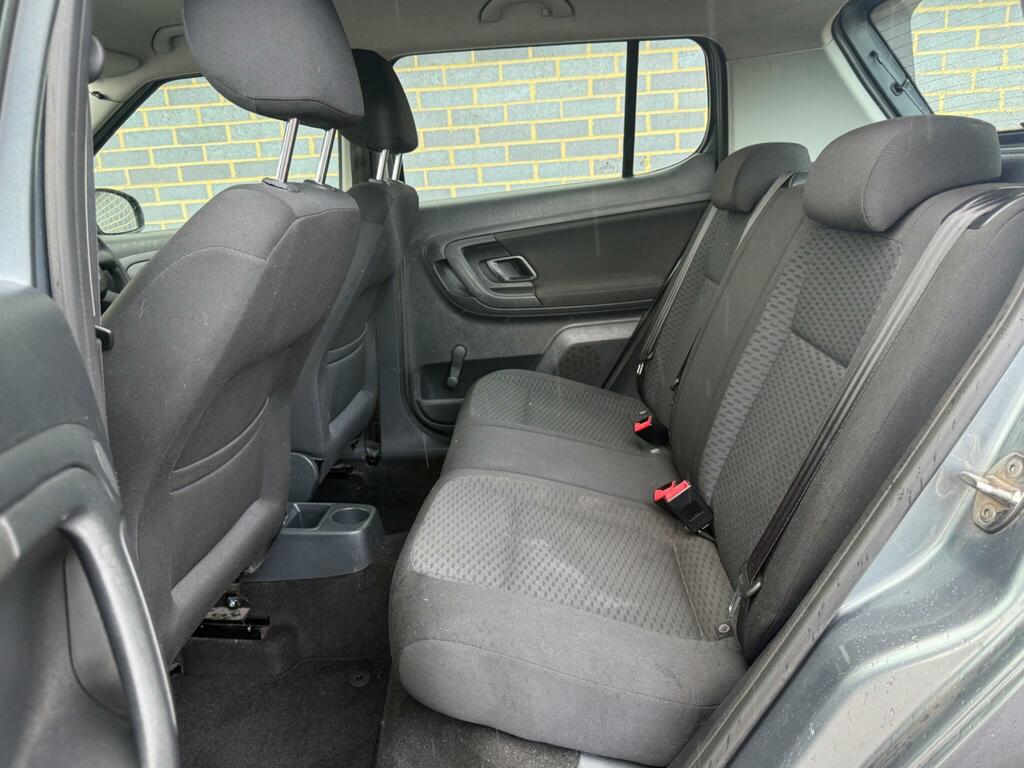 Skoda Fabia 1.2 Tsi Yellow #21