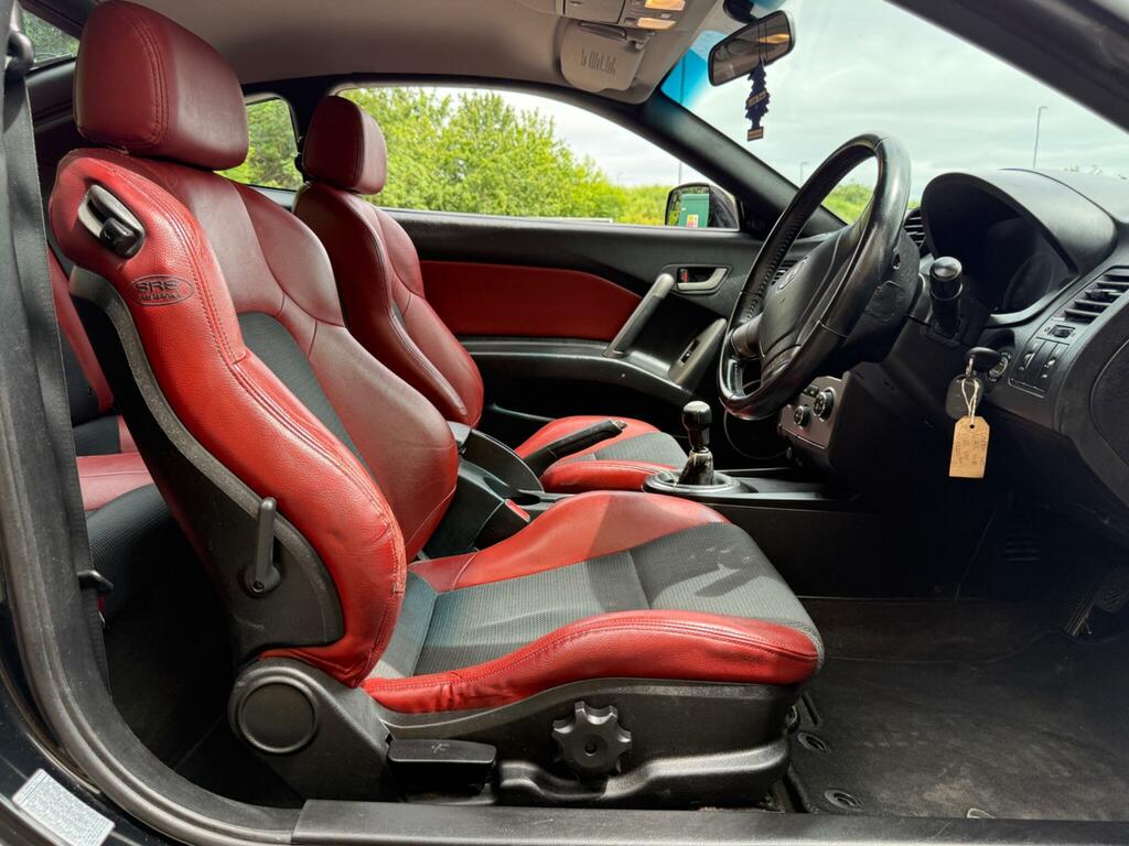 Hyundai Coupe 2.0 Siii Black #21