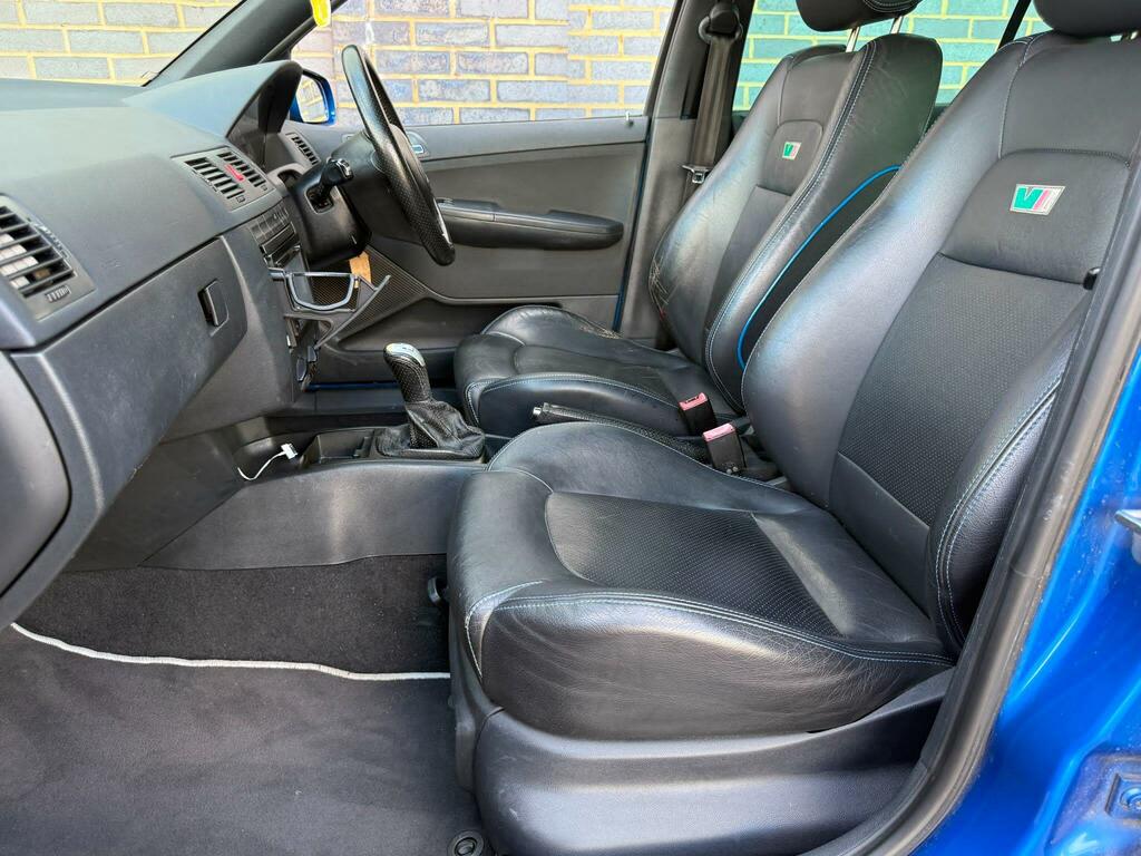 Skoda Fabia 3 Tdi 80 Red #35