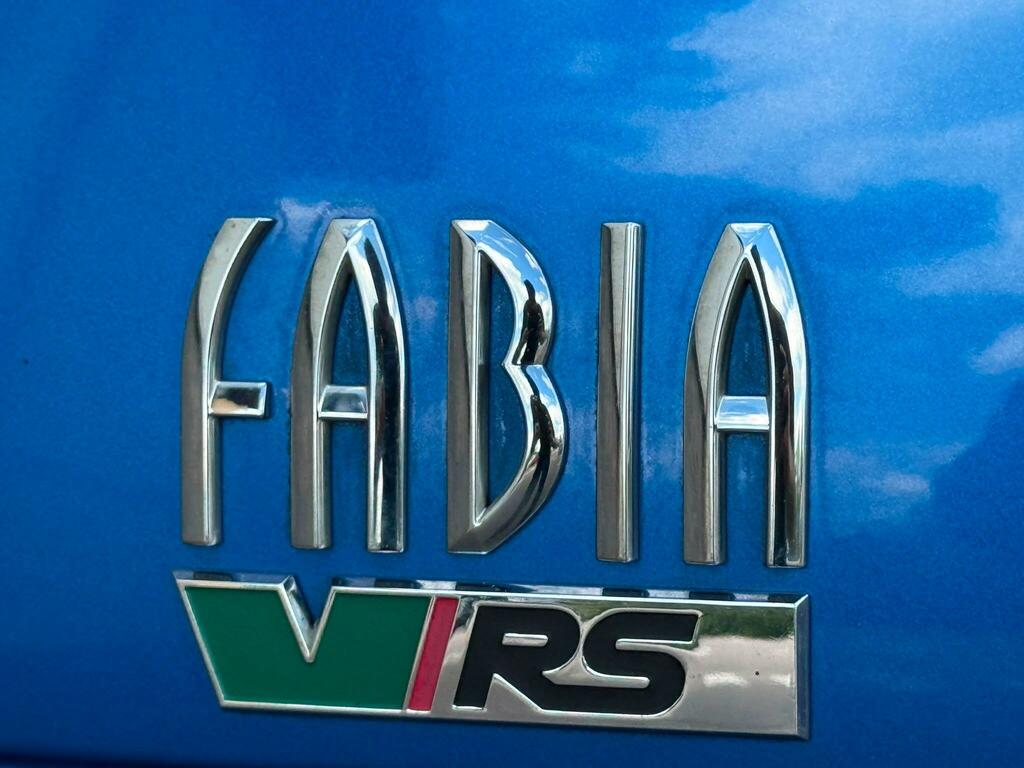 Skoda Fabia 3 Tdi 80 Red #38