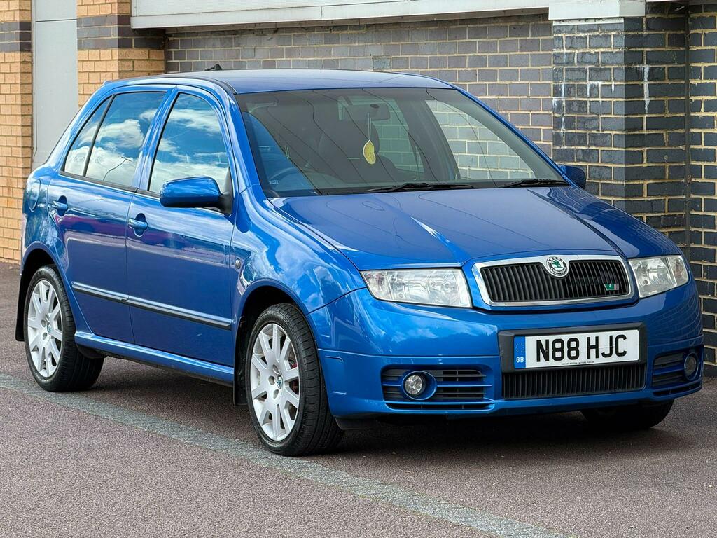 Skoda Fabia 3 Tdi 80 Red #5