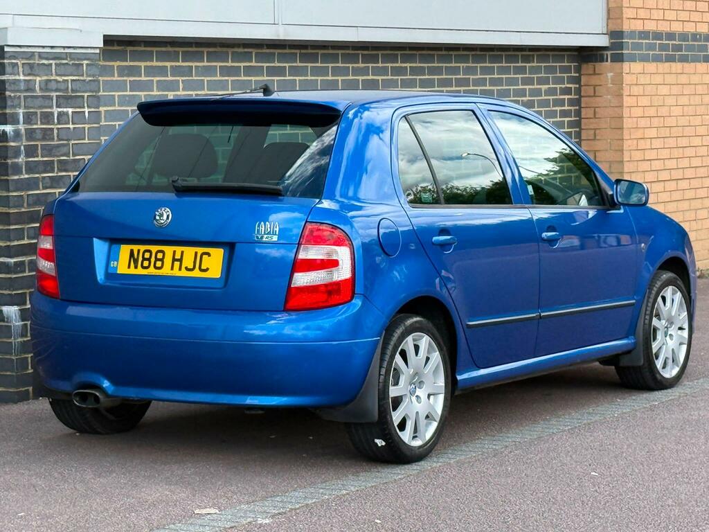 Skoda Fabia 3 Tdi 80 Red #11