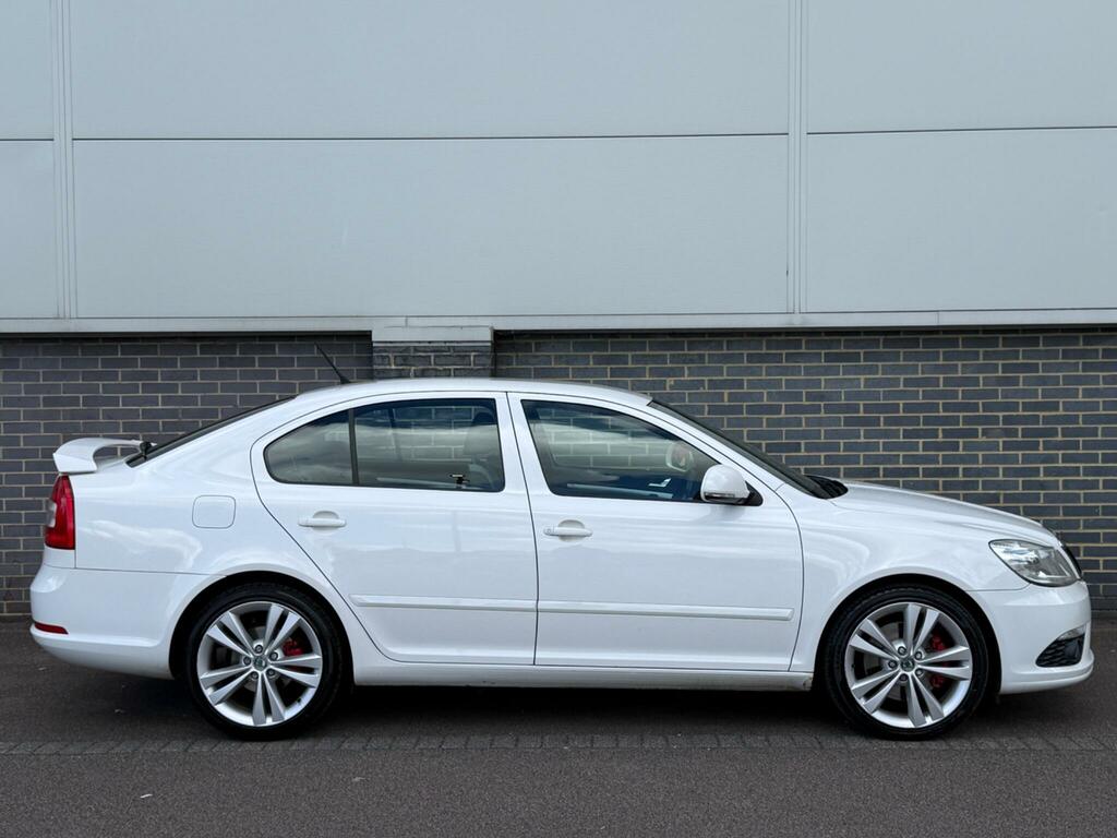 Skoda Octavia 1.4 Tsi Se Red #10