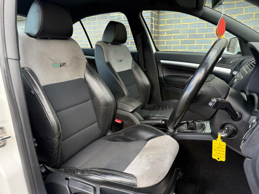 Skoda Octavia 1.4 Tsi Se Red #21