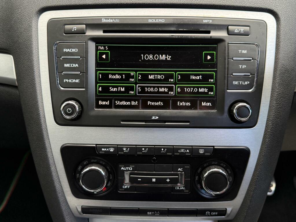 Skoda Octavia 1.4 Tsi Se Red #45