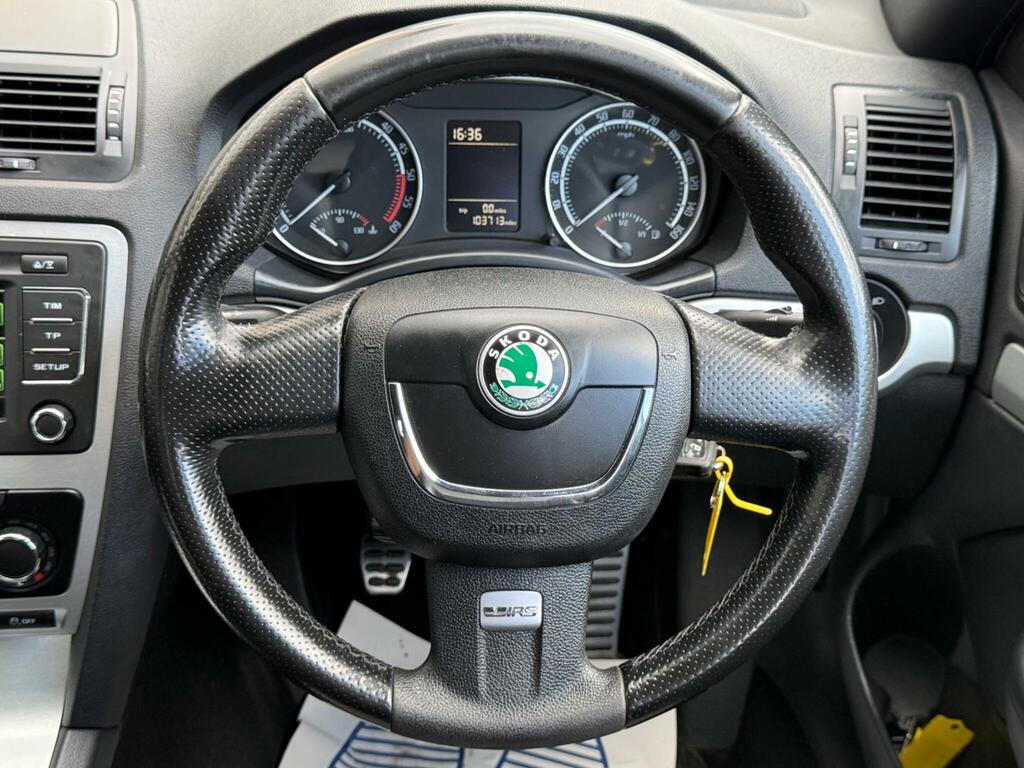 Skoda Octavia 1.4 Tsi Se Red #50