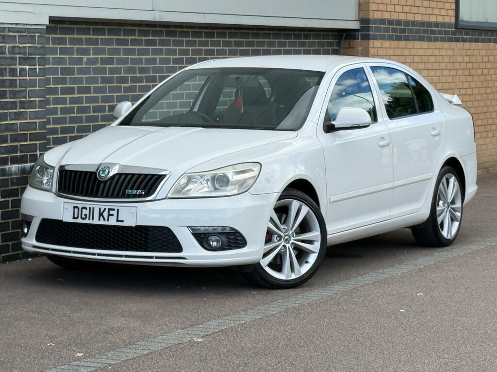 Skoda Octavia Vrs Limited Edition White #6
