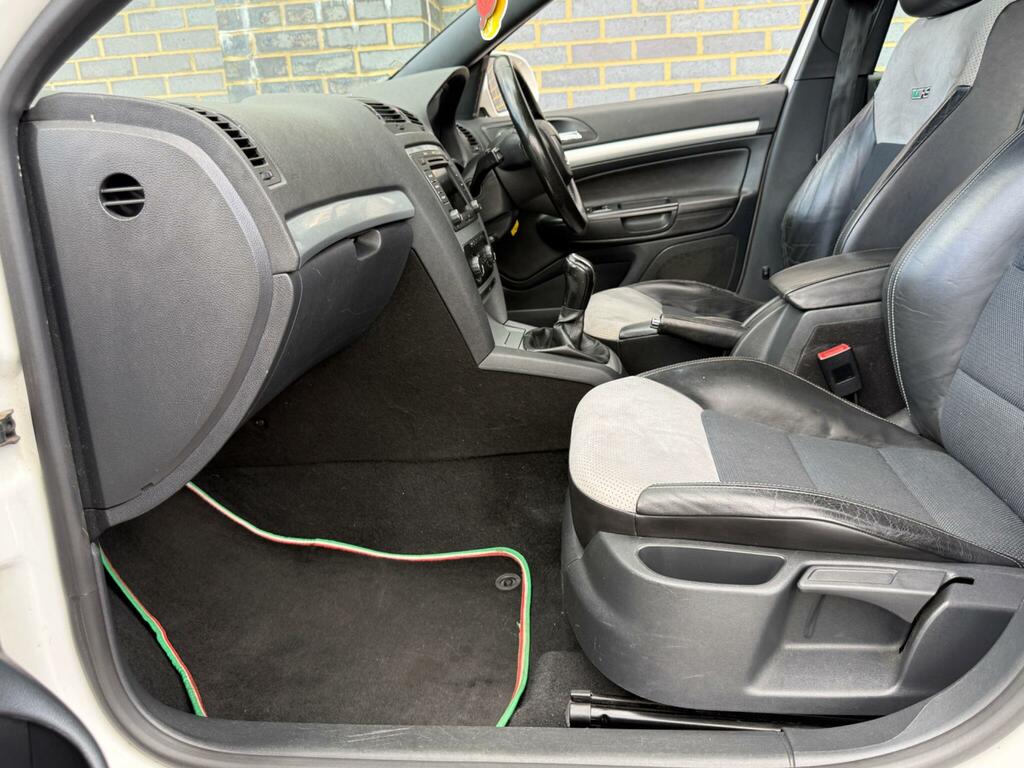 Skoda Octavia 1.4 Tsi Se Red #53