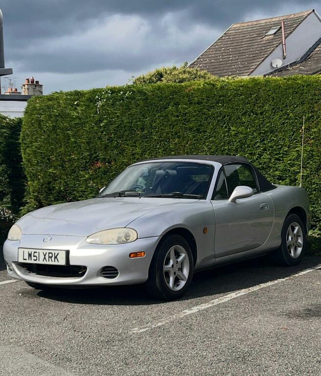 Mazda MX-5 1.8 2dr Silver