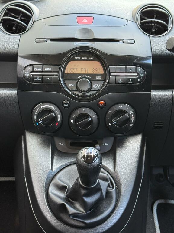 Mazda 2 1.3 Ts 35 Road Tax Air Conditioning, Radio Silver #14