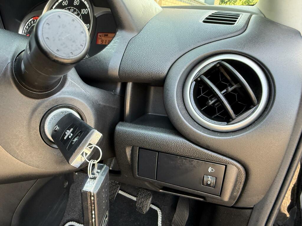 Mazda 2 1.3 Ts 35 Road Tax Air Conditioning, Radio Silver #10