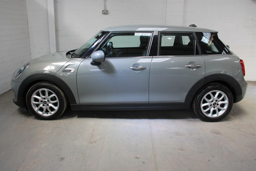 Mini Hatch 1.5 One Steptronic Euro 6 Ss LC18YEE Grey #6