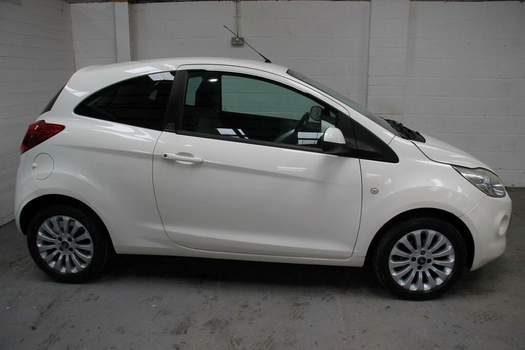 Ford KA Ka Style Red #8
