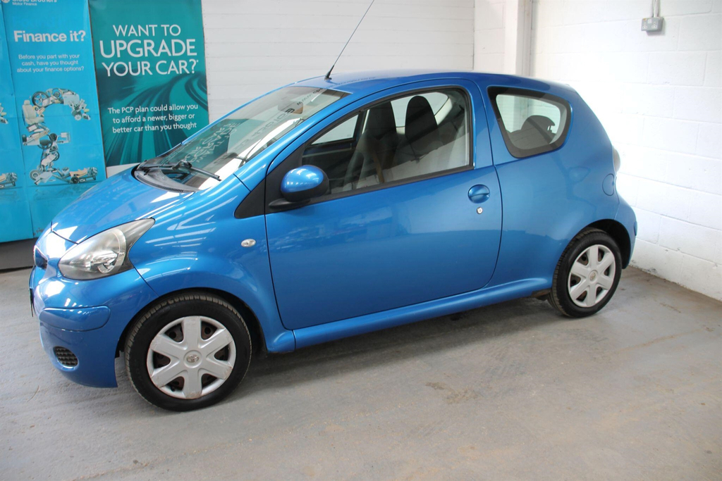 Toyota Aygo 1.0 Vvt-i Blue Euro 4 Blue #2