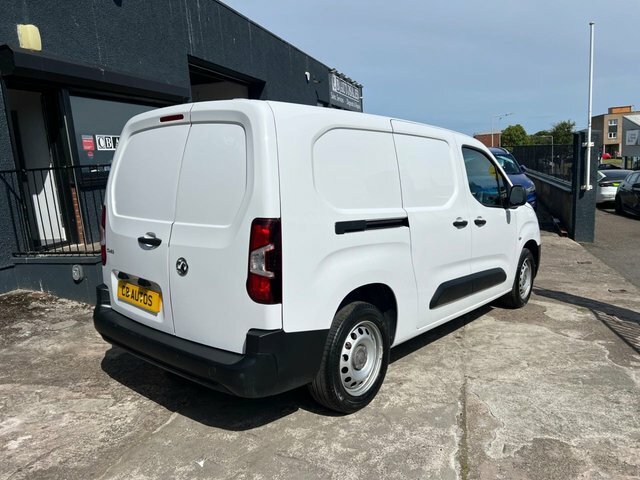Vauxhall Combo 2024 1.5 Turbo D 2300 Prime Panel Van 6Dr M White #5
