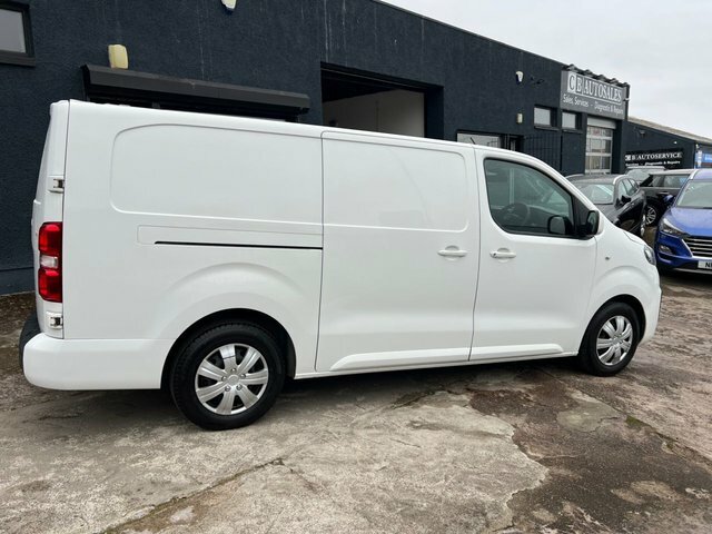 Vauxhall Vivaro 2021 1.5 Turbo D 2900 Sportive Panel Van Diese DW70DFG White #3