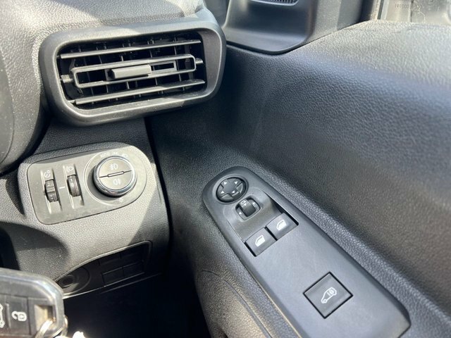 Vauxhall Combo 2300 1.5 Turbo D 100Ps H1 Edition Van  #17