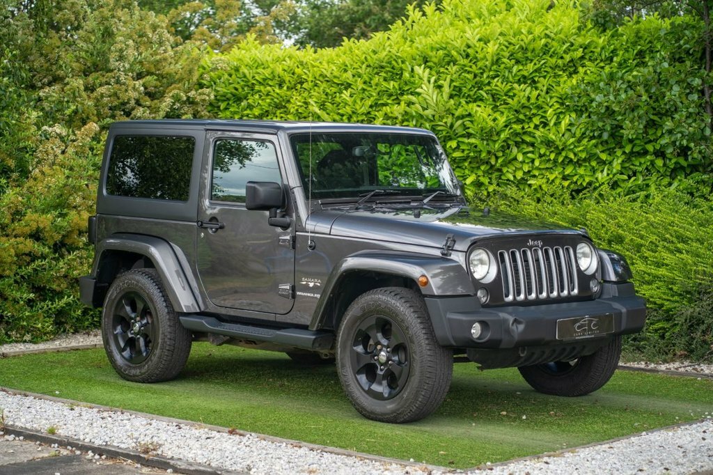 Jeep Wrangler 2L Sahara Grey