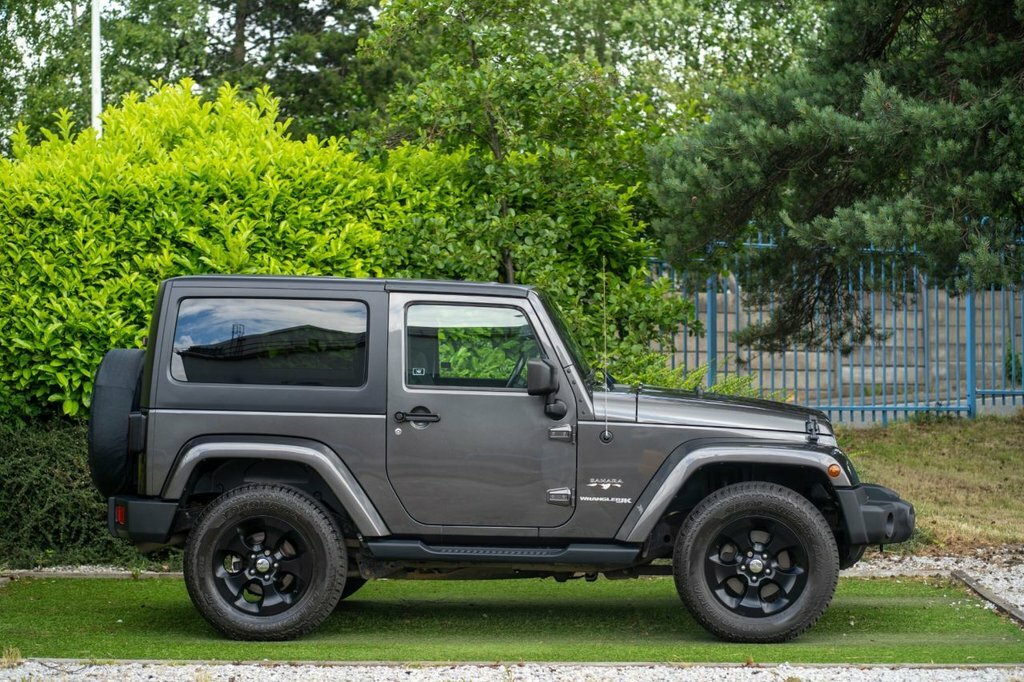 Jeep Wrangler 2L Sahara Grey #4