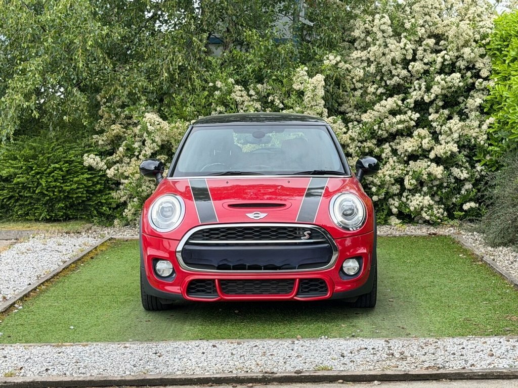 Mini Hatch 2L Cooper S Red #5
