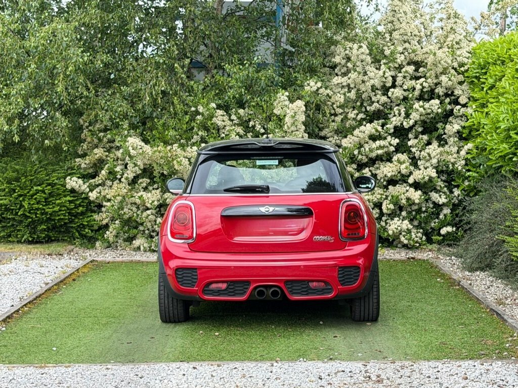 Mini Hatch 2L Cooper S Red #6