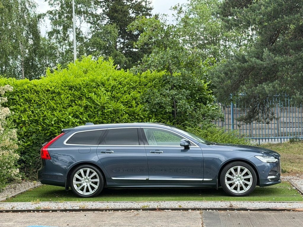 Volvo V90 2L Inscription Plus Blue #2
