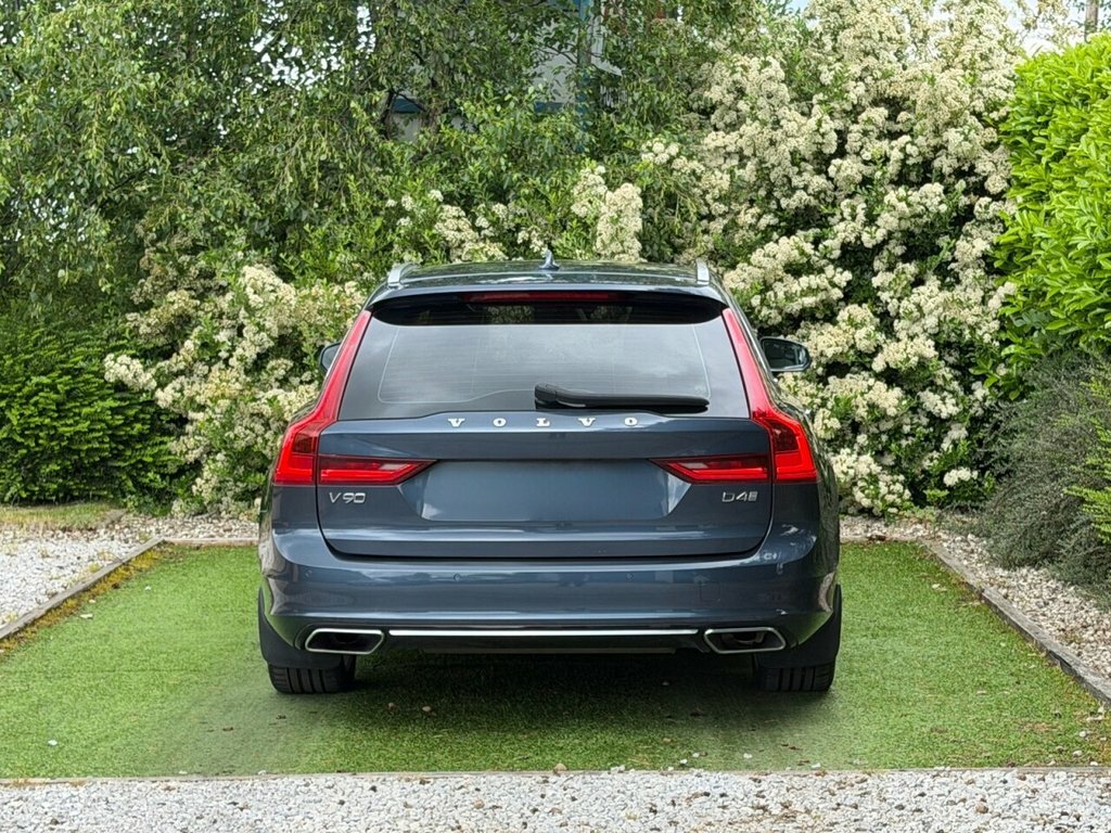 Volvo V90 2L Inscription Plus Blue #6