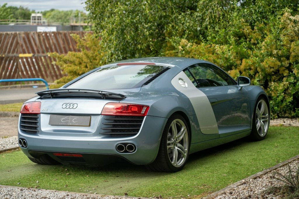 Audi R8 Coupe 4.2 Black #59