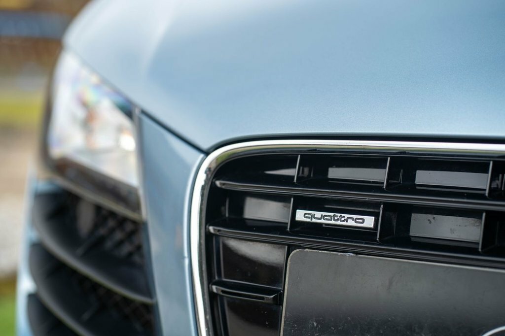 Audi R8 Coupe 4.2 Black #10