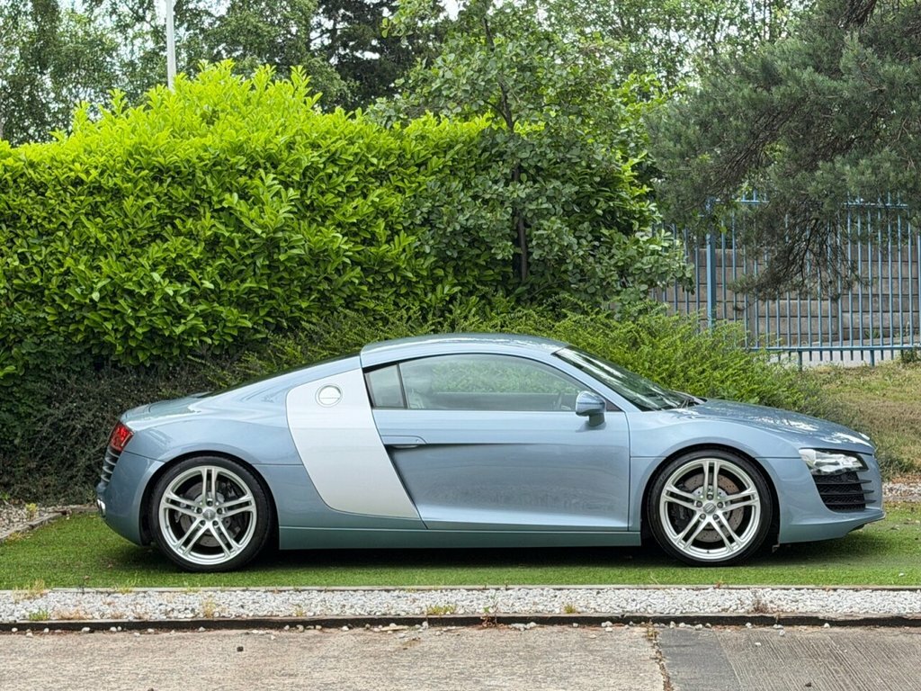 Audi R8 4.2L Null Blue #2