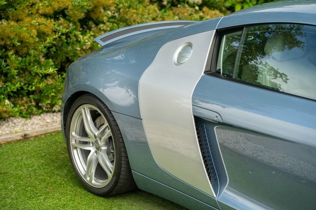 Audi R8 4.2L Null Blue #5