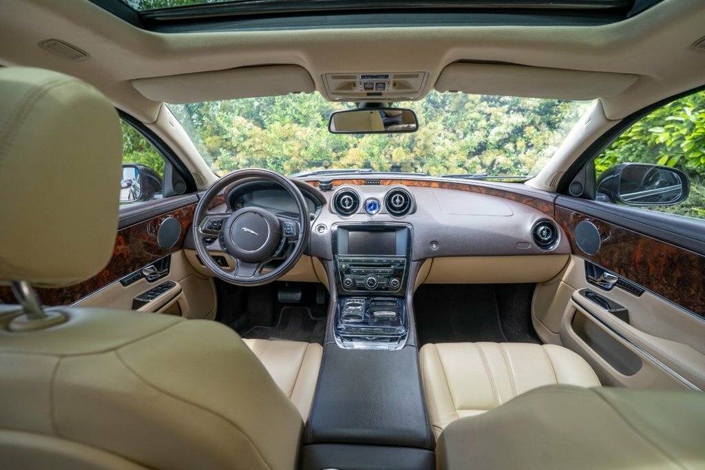 Jaguar XJ D Blue #17