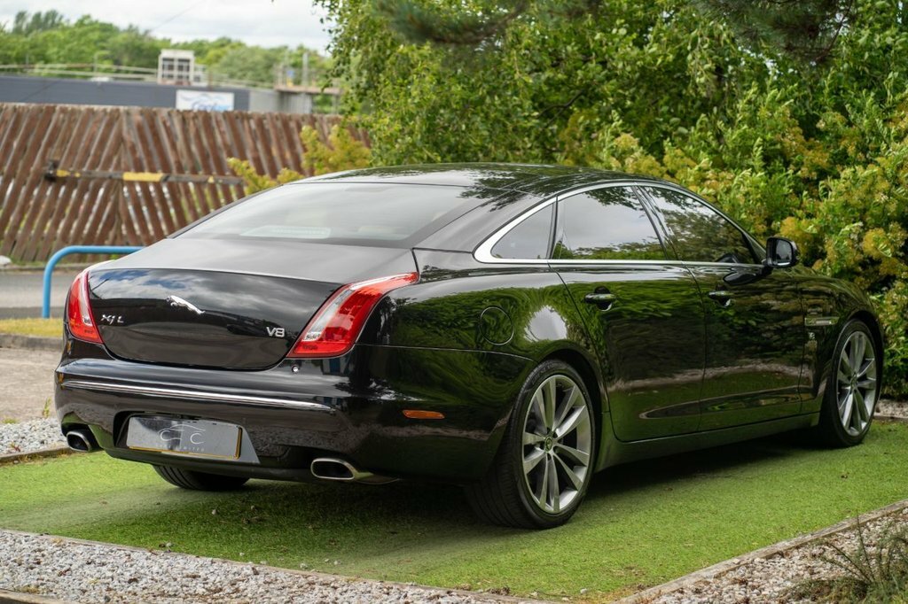 Jaguar XJ D Blue #46