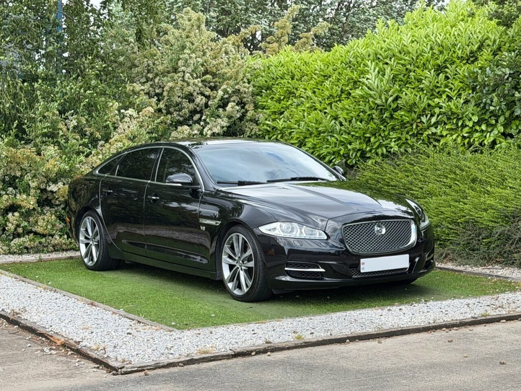 Jaguar XJ Saloon Black
