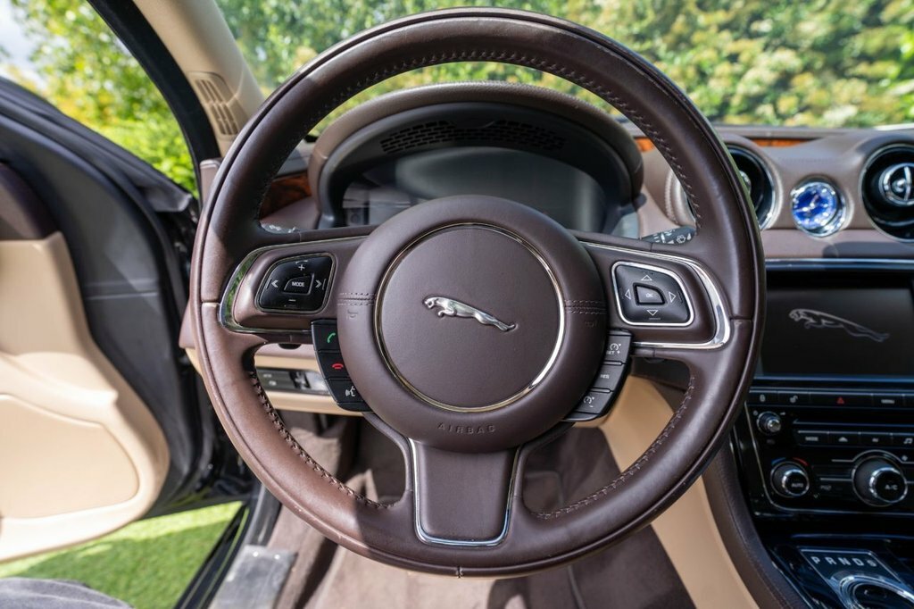 Jaguar XJ D Blue #36