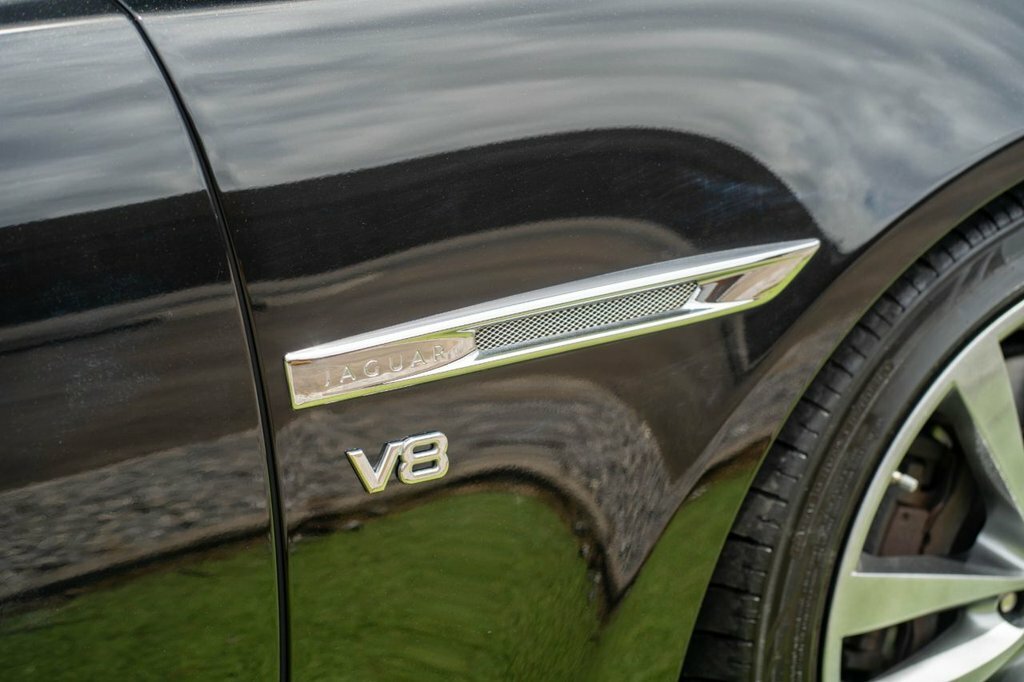 Jaguar XJ Saloon Black #6