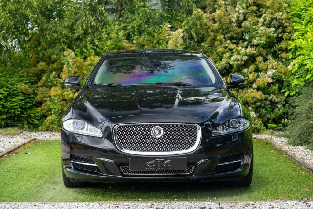 Jaguar XJ Saloon Black #3