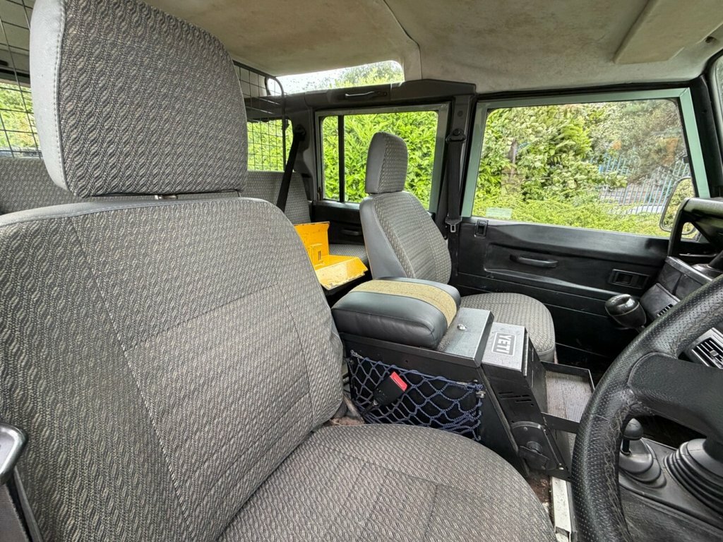 Land Rover 110  Red #14
