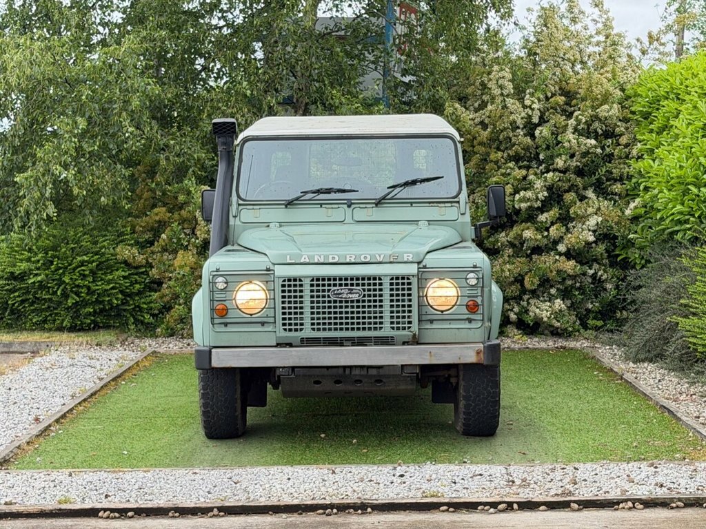 Land Rover 110  Red #4