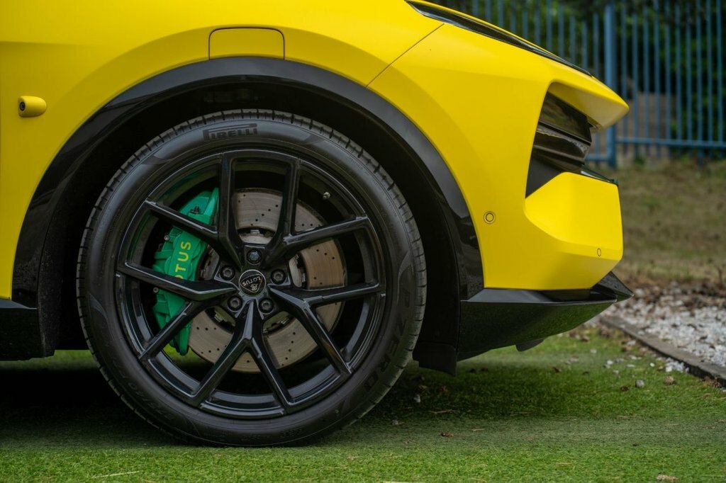 Lotus Eletre R  #11