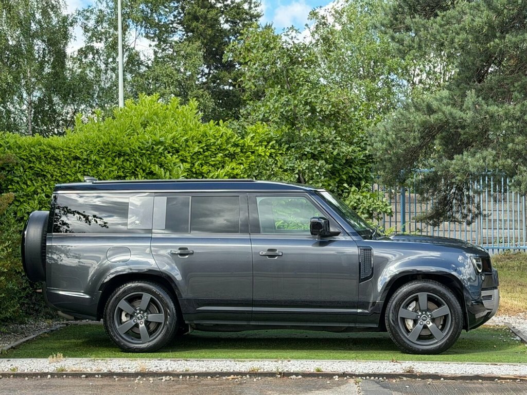 Land Rover Defender 130 3L X-dynamic Hse Grey #2