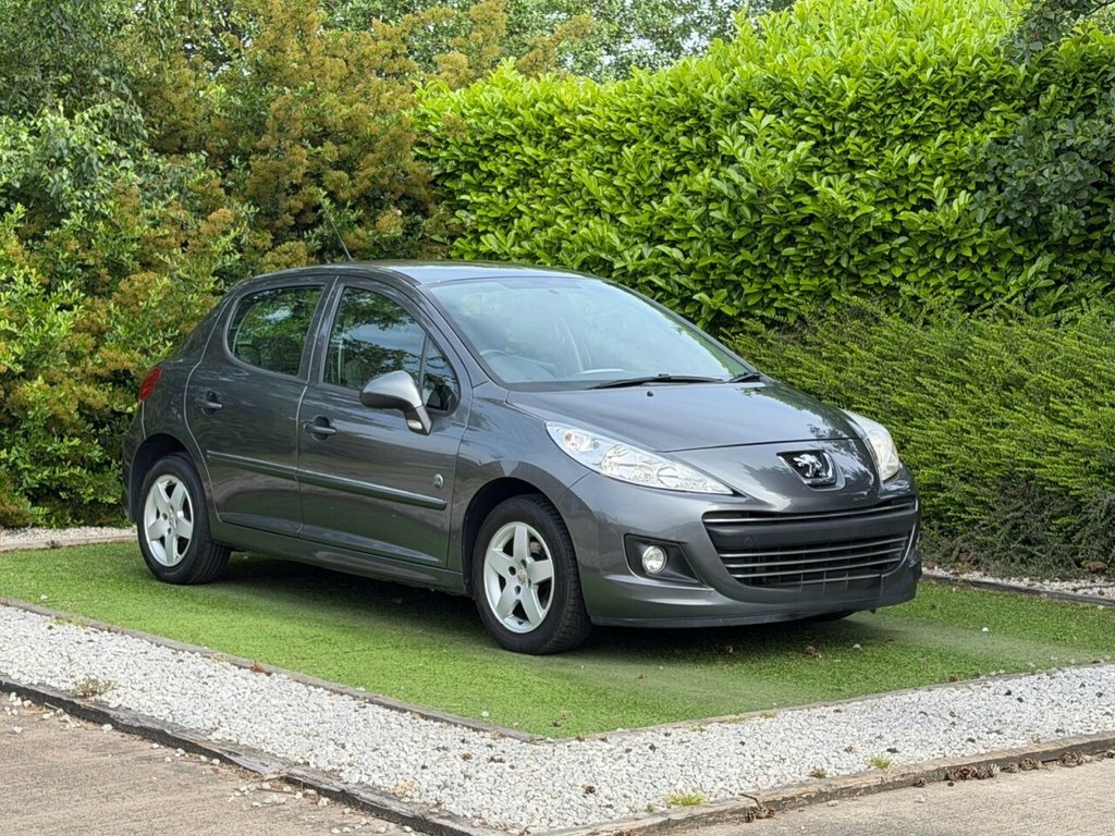 Peugeot 207 1.4L Envy Grey