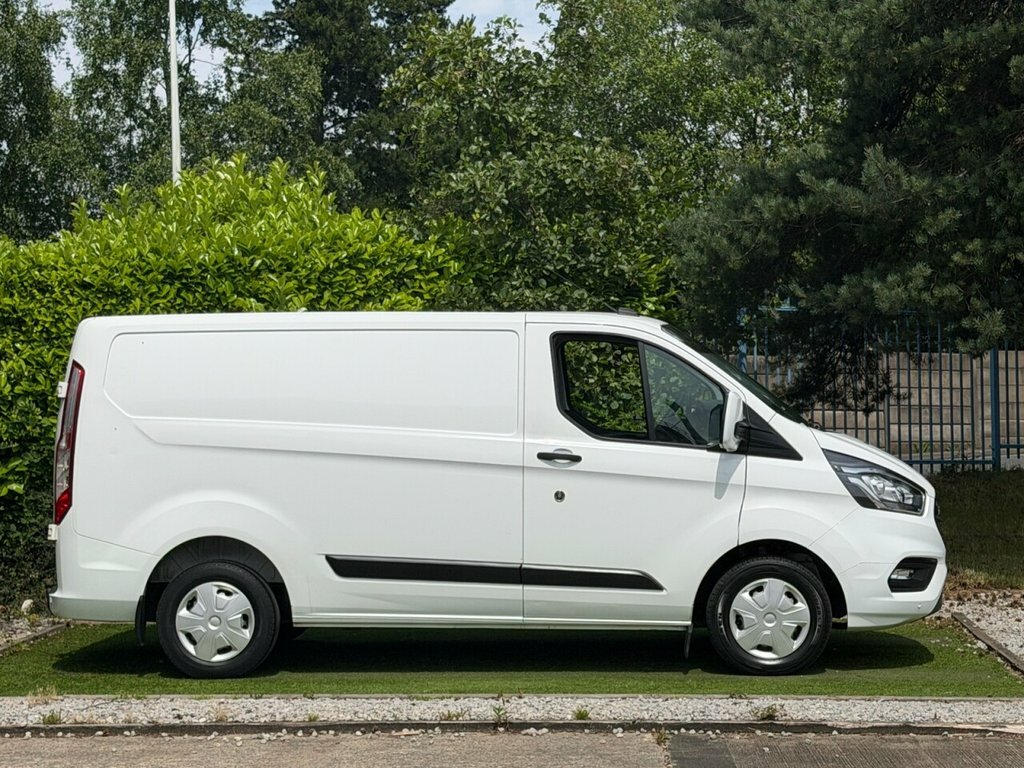 Ford Transit Custom 2L Trend WV22WJY White #2