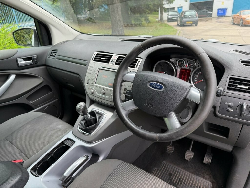 Ford Kuga 2.0 Tdci Titanium Awd Euro 5 Black #3
