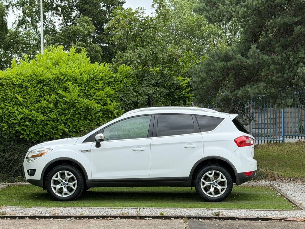 Ford Kuga 2.0 Tdci Titanium Awd Euro 5 Black #2