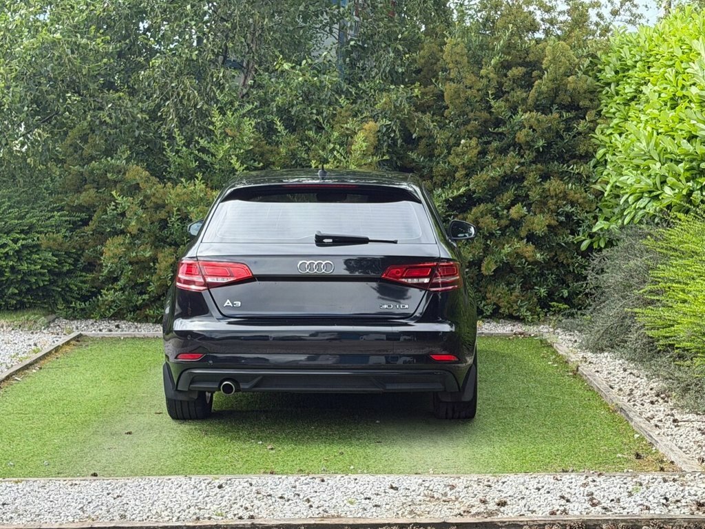 Audi A3 1L Sport BA68JZH Black #4