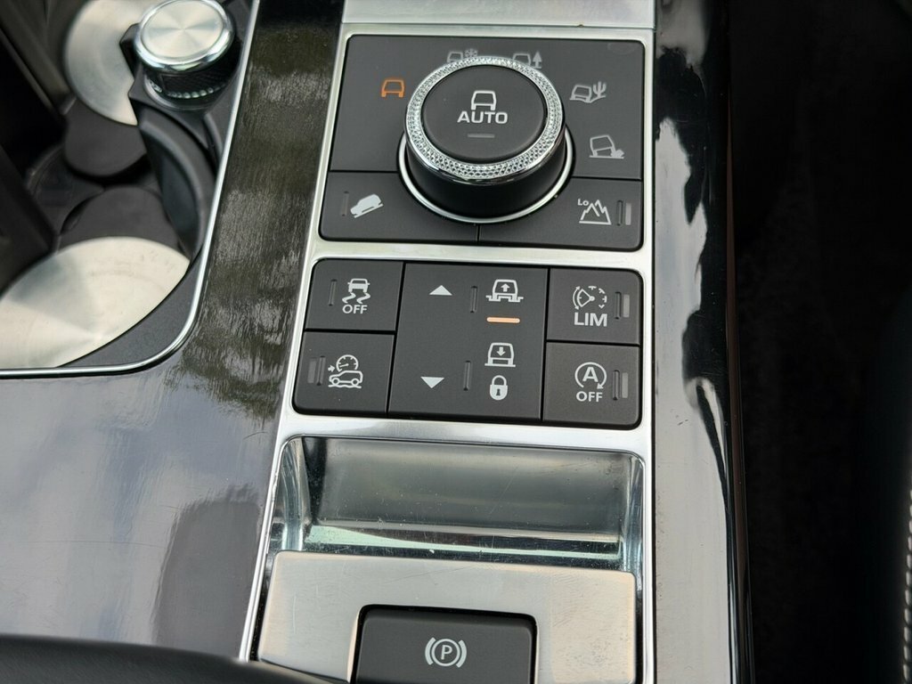 Land Rover Range Rover Sdv8 Autobiography Black #40